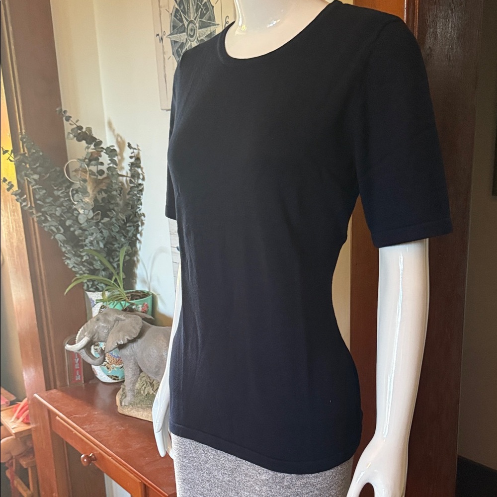 NWT northern reflections size small cotton classic navy Women's Top